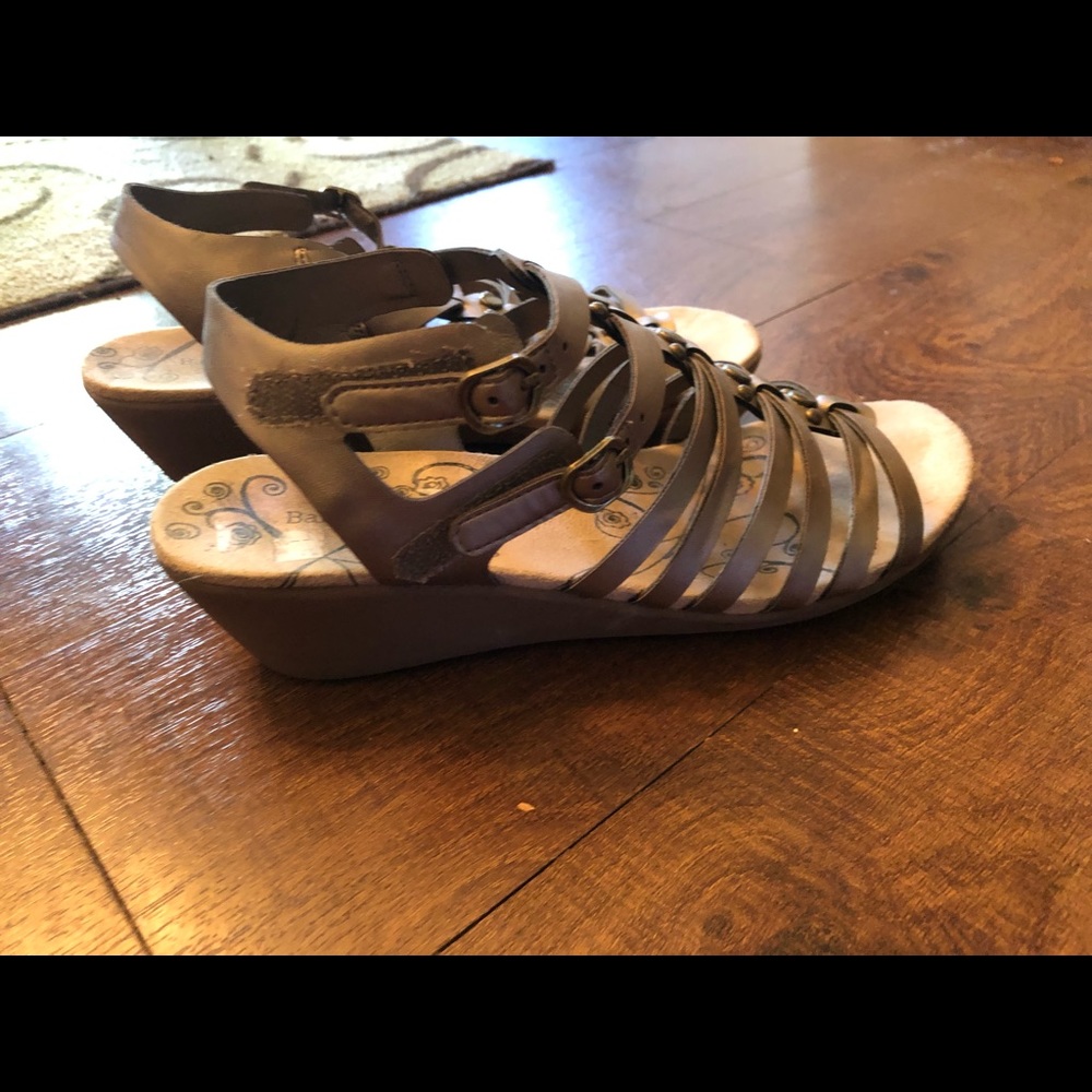 Bare Trap Sandals